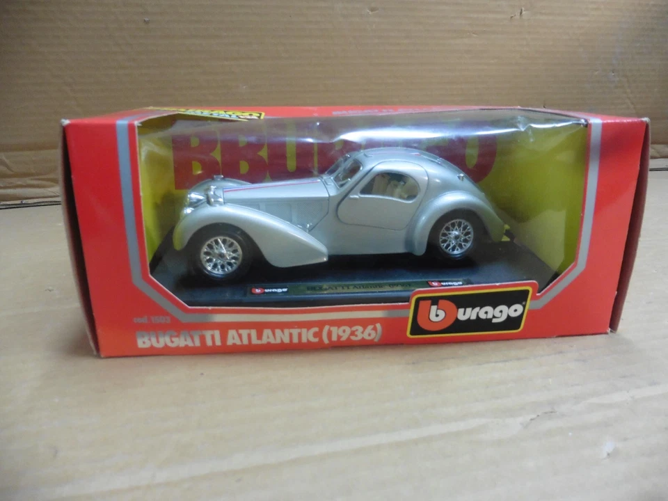 voiture miniature burago 1/24  bugatti atlantic 1936 - Photo 3/3