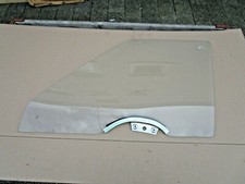 Ford Youngtimer Oldtimer Seitenscheibe vorne links Türscheibe NEU orig. 6050325