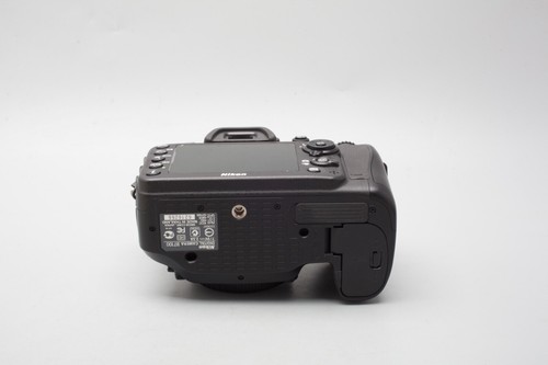 Nikon D7100 24.1MP Digital DSLR DX Camera Body Only, APS-C Black *Low Shutter* - Picture 10 of 16