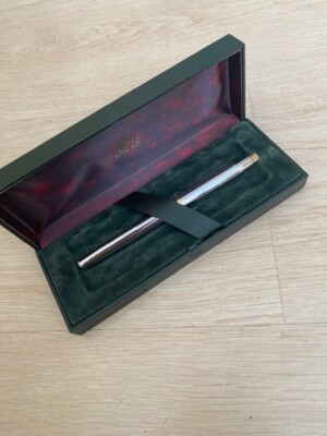 Cross Century II Medalist Medium Point Füllfederhalter mit 23kt Gold mit Box