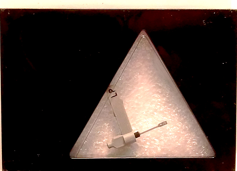 MagnaVox Micromatic EV 2611DS EV 2620DS Record Player Replacement Needle-image