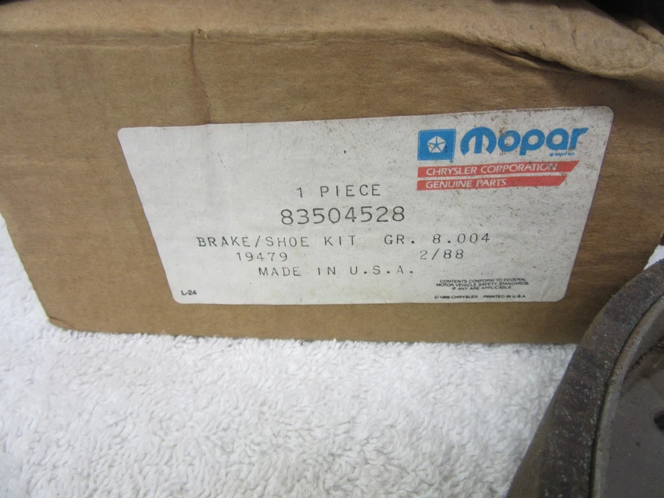 Paquete de zapata de freno trasero Eagle Premier Dodge Monaco 1988-1992 83504528 dp1 nuevo de lote Foto 2 de 4