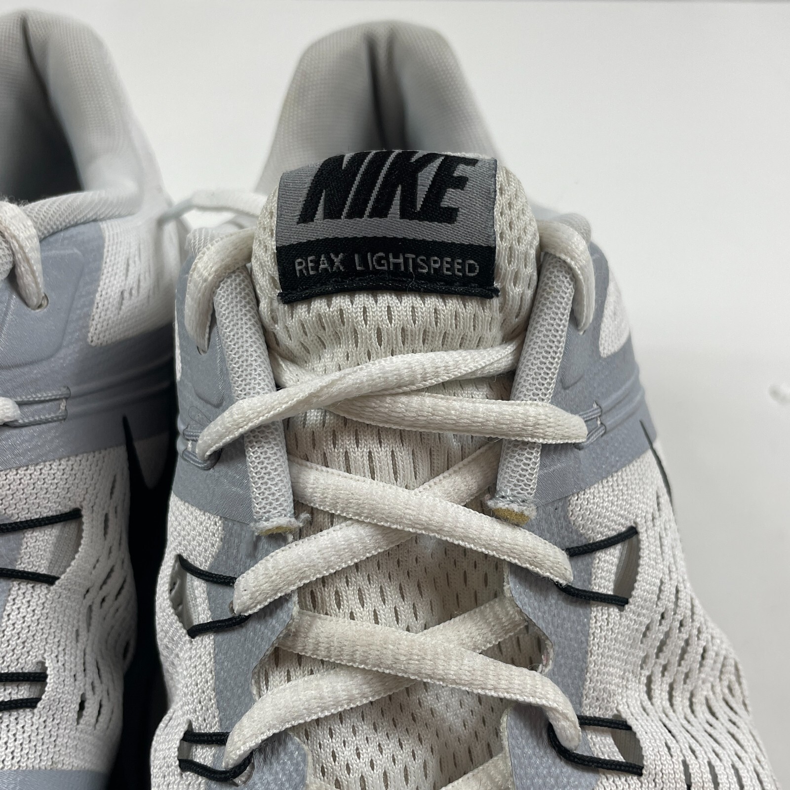 Nike Shoes Mens 13 Reax Lightspeed White Gray Athleti… Gem