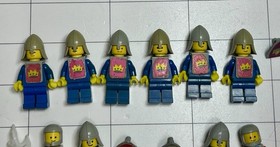 Vintage Lego 375 Castle Complete With All Parts With Instructions