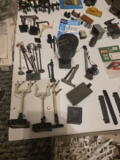 Large Amount of Oo Gauge Railway Accessories Some New Some Used See Photos