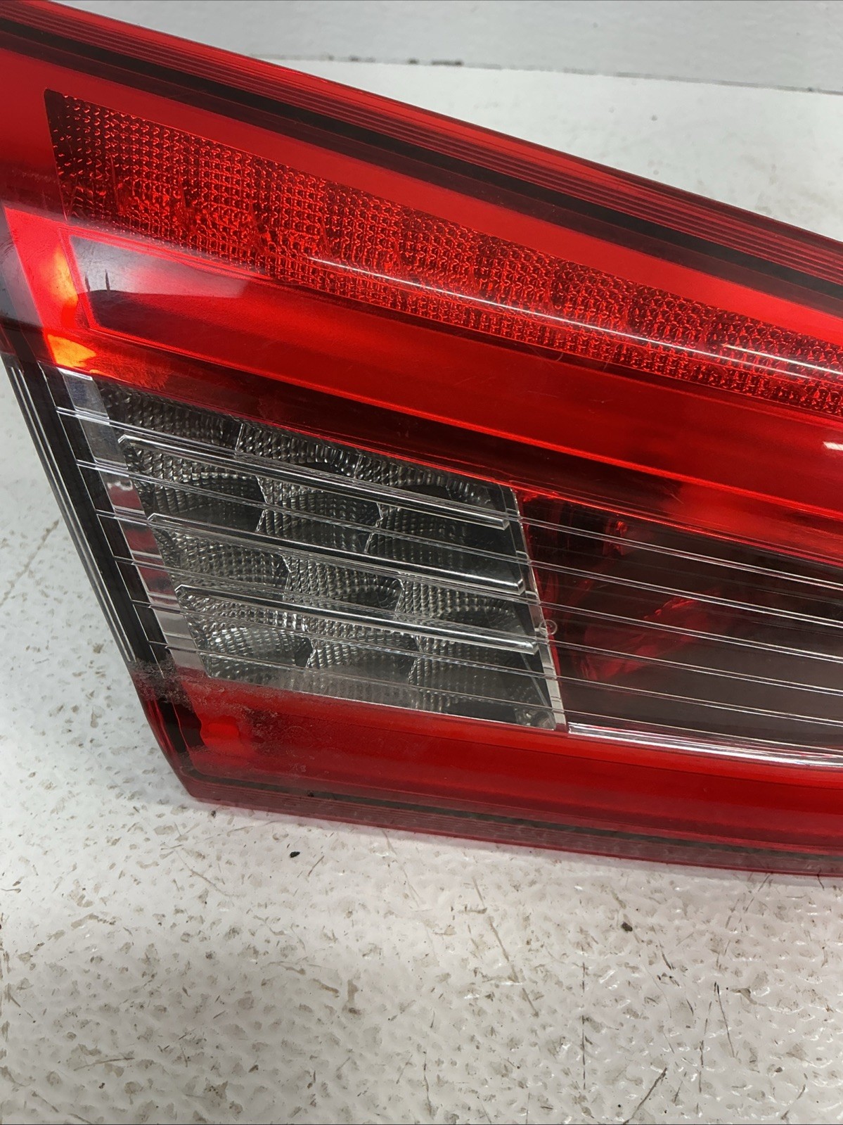 14-20 Maserati Ghibli Driver Left Inner LED Tail Light 670004682 OEM