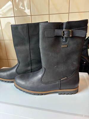 Travelin' Unisex Stiefel schwarz gefüttert Kunstpelz Schnalle Leder Gr. 39