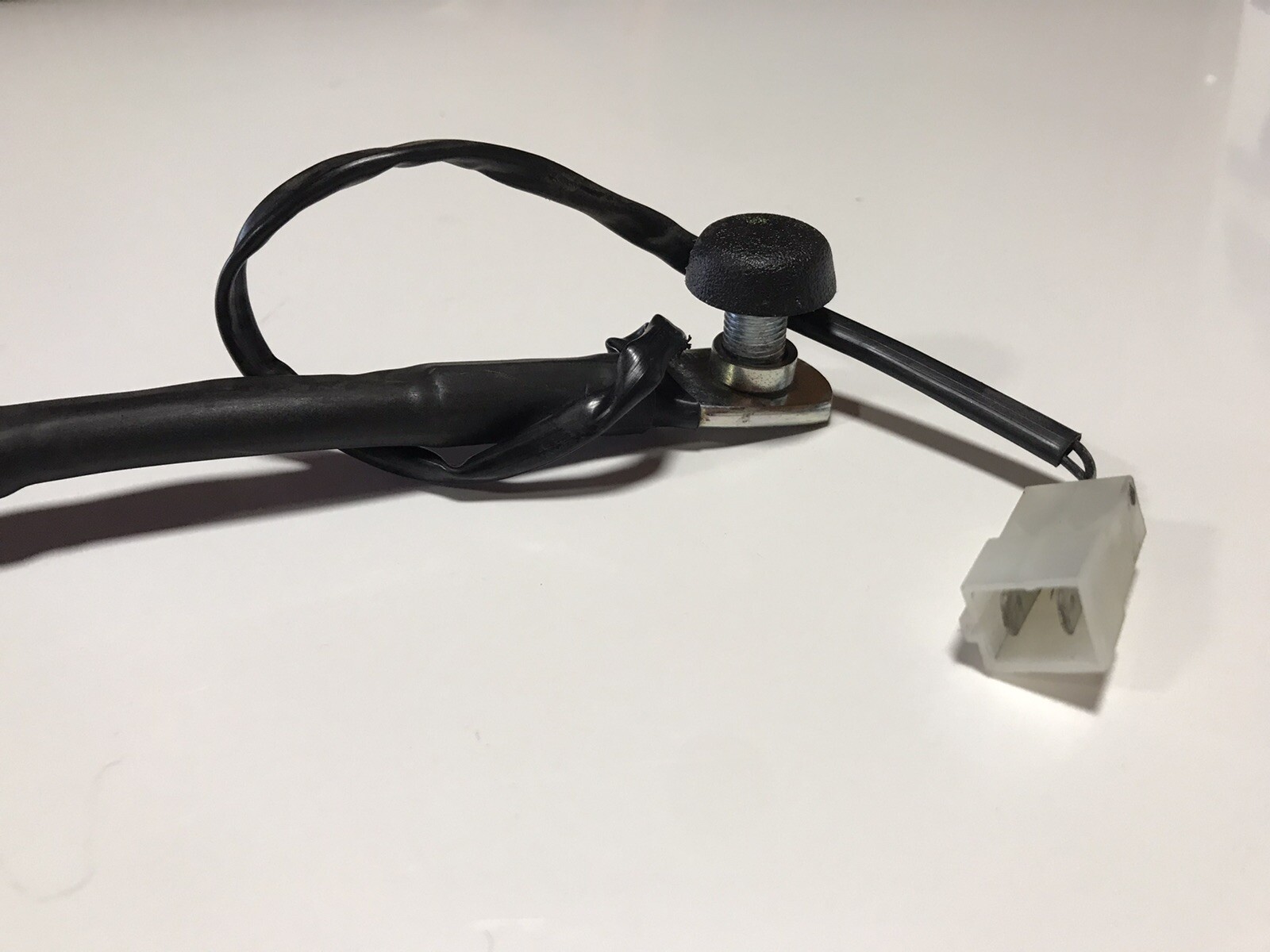 LAMBORGHINI MURCIELAGO PASSENGER RIGHT SIDE SEAT BELT BUCKLE UNIT OEM 418880505