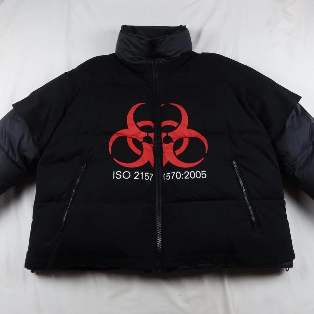 Vetements Genetically Modified Biohazard T-Shirt Puffer XL - product detail image 1