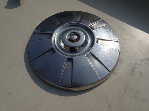 1968-1980 ???? Wheel Cover HUBCAP BOLT ON VINTAGE - Picture 3 of 8
