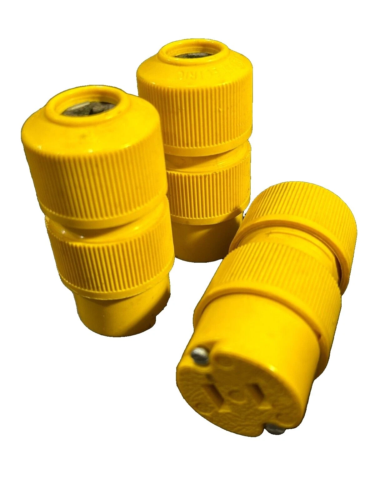 Electrical Receptacles & Outlets GE 3 Poles