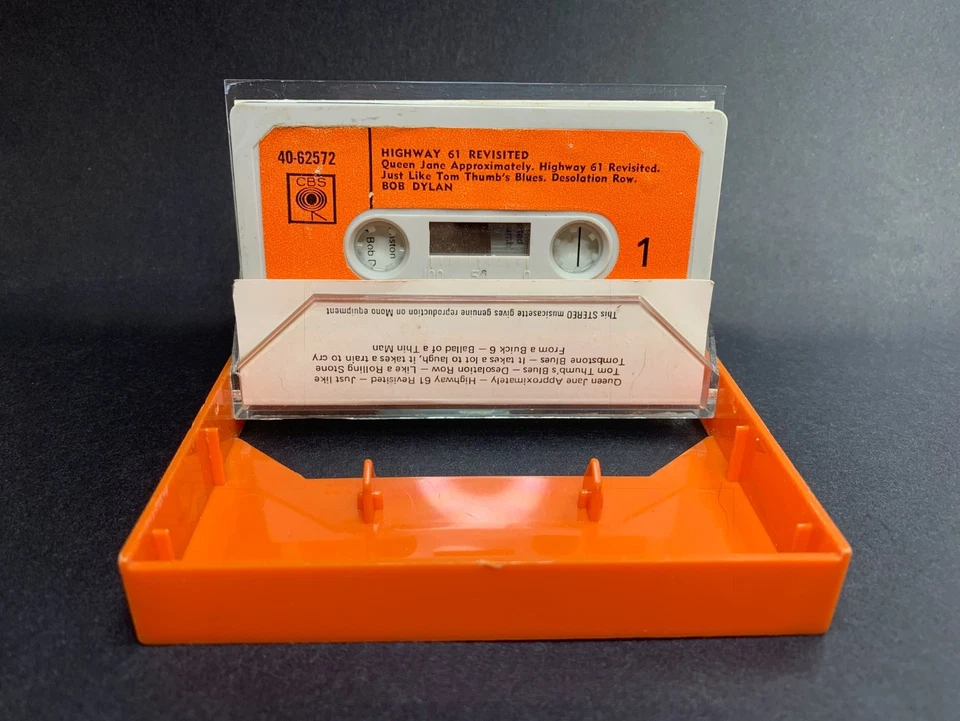 Bob Dylan HIGHWAY 61 Cassette 40-62572**UK 1ST ISSUE**ORANGE CASE & PAPER LABELS - Image 2 of 4