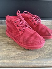 UGG Neumel Chukka Ankle Boots Red Suede Shearling Lined Women  s US 6