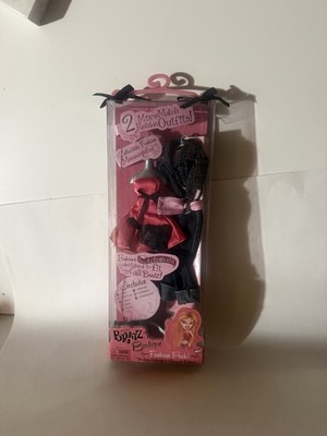 Bratz Boutique Mix 'n Match Fashion Pack 2 Outfits for 10 in Dolls Vintage new!!