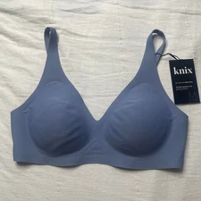 NWT Knix Revolution V-Neck Bra Chambray Blue Size Small Wireless Comfy