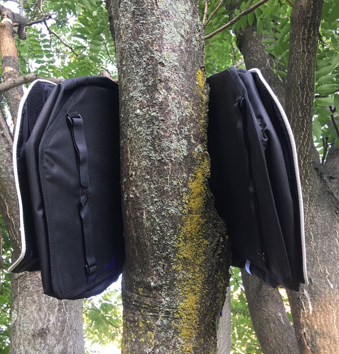 New GIANT Bicycles CITY PANNIER SET Made w/ SCOTCHLITE