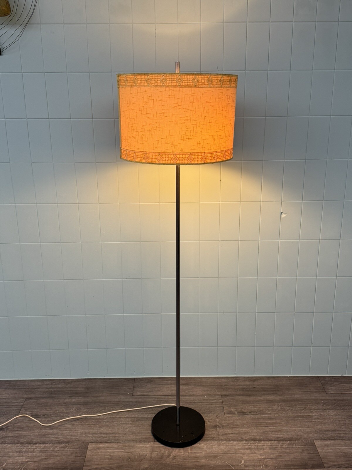 Lampada Da terra Vintage Italiana Piantana A Stelo Anni 50 foto 2