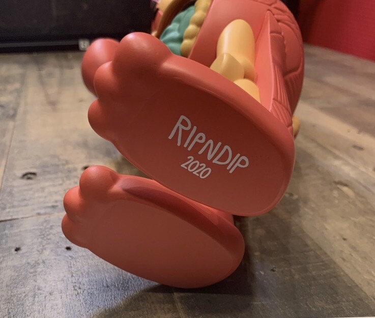 RIPNDIP Lord Nermal Cat フィギュア 500体限定 $_57.JPG?set_id=8800005007