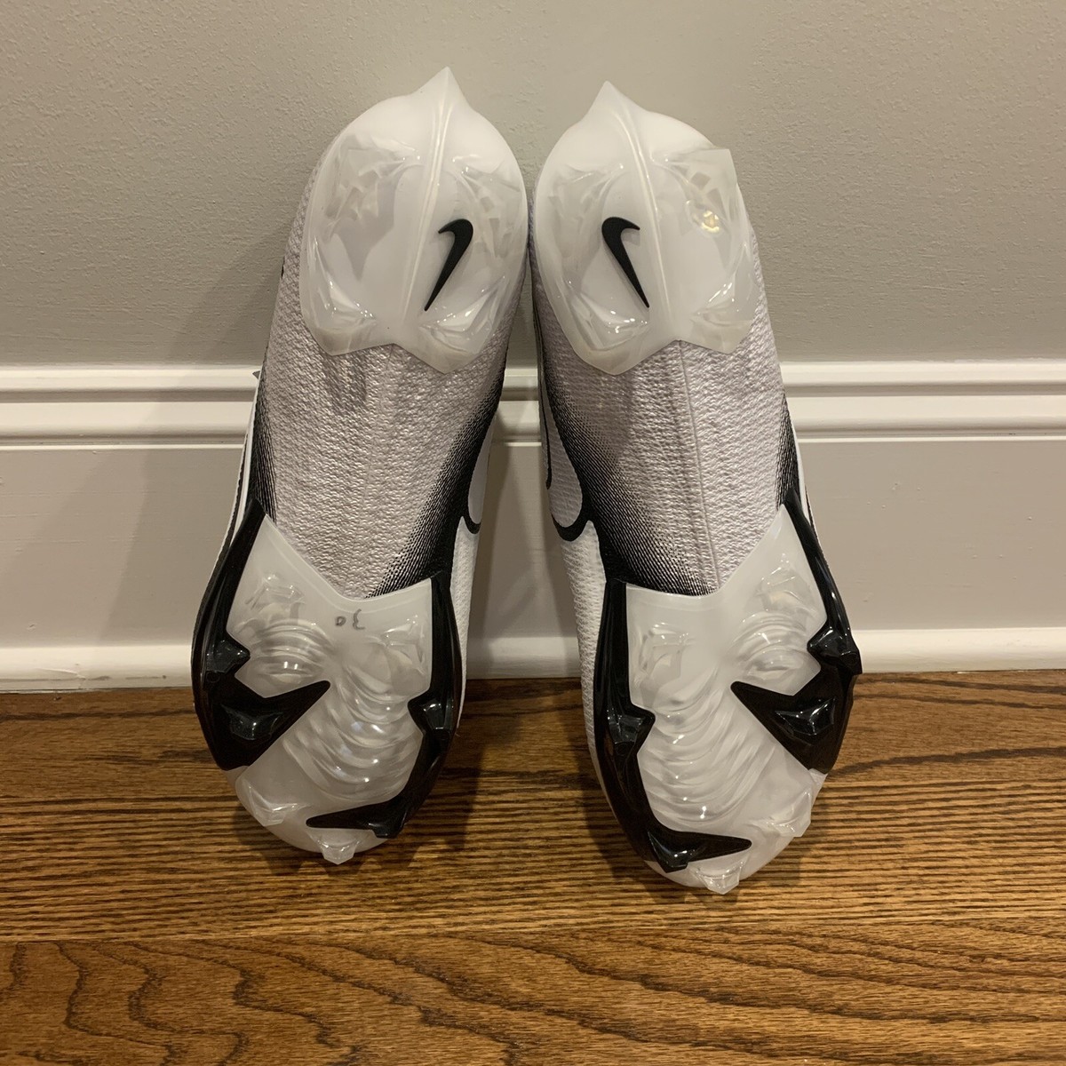 Nike Vapor Edge Elite 360 Football Cleats Ghost Laces Men display picture 2