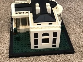 LEGO LEGO ARCHITECTURE: The White House (21006) - Incomplete