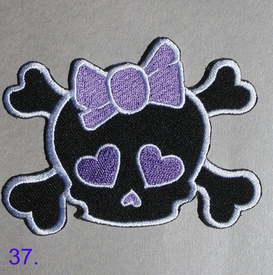 Crossbones Biker Heat-Adhesive Skull Embroidered Patch