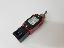 Allen-Bradley 802F-E60M2 Ser. A Interlock Switch
