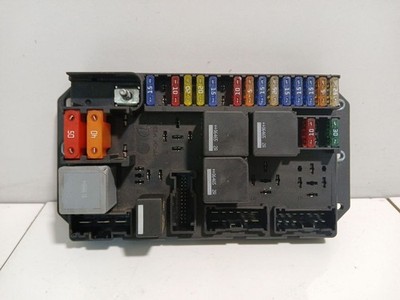 Land Rover Range Rover L322 2007 Diesel Sicherungskasten YQE500390 EAG28143