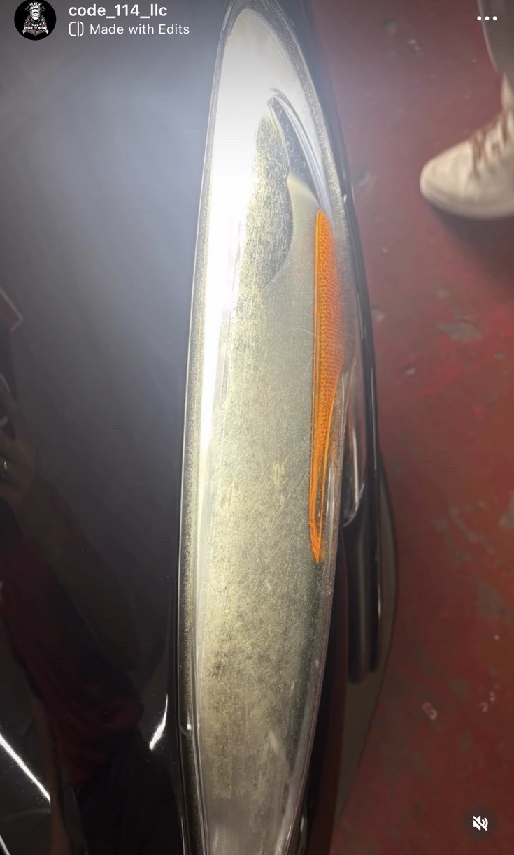 2015-2017 MCLAREN 650S  Right Left  ( HEADLIGHT REPAIR SERVICE )