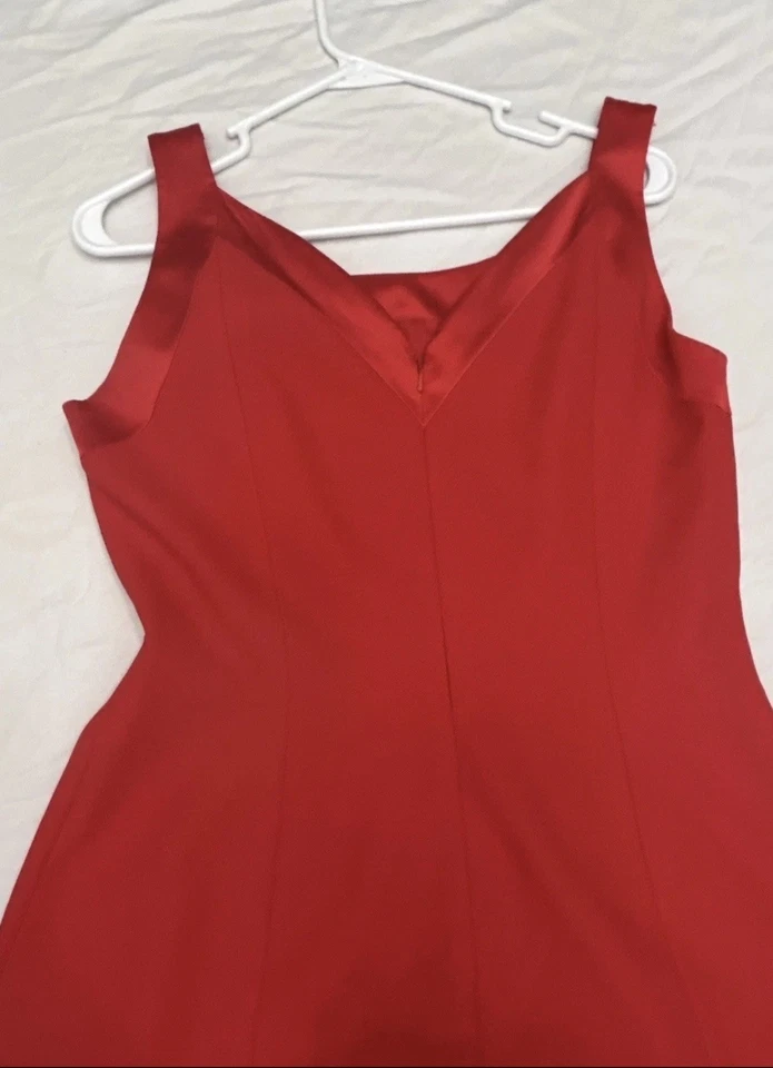 VTG Y2K  BILL BLASS Silk Red Cocktail dress Ruffle Sleeveless Women’s Size 10 - Image 2 of 4