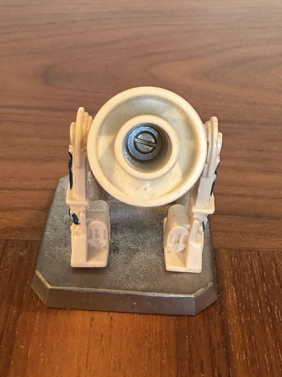 R2-D2 (Artoo-Detoo) with pop-up Lightsaber sold