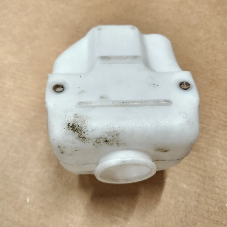 70-74 C3 Corvette Limpiaparabrisas Lavadora Líquido Tarro Solvente Botella Parabrisas Depósito Nuevo de Lote Antiguo Foto 3 de 4