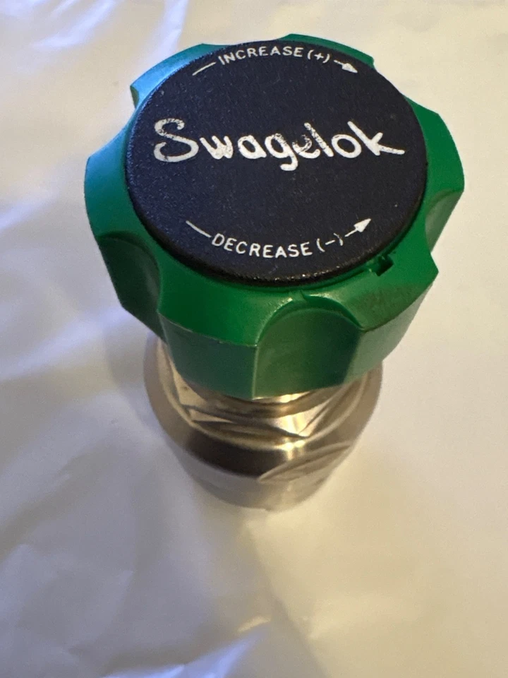 Swagelok KBP1J0A4C5A60000 Pressure Reducing Regulator – New Old Stock – - Image 2 of 4