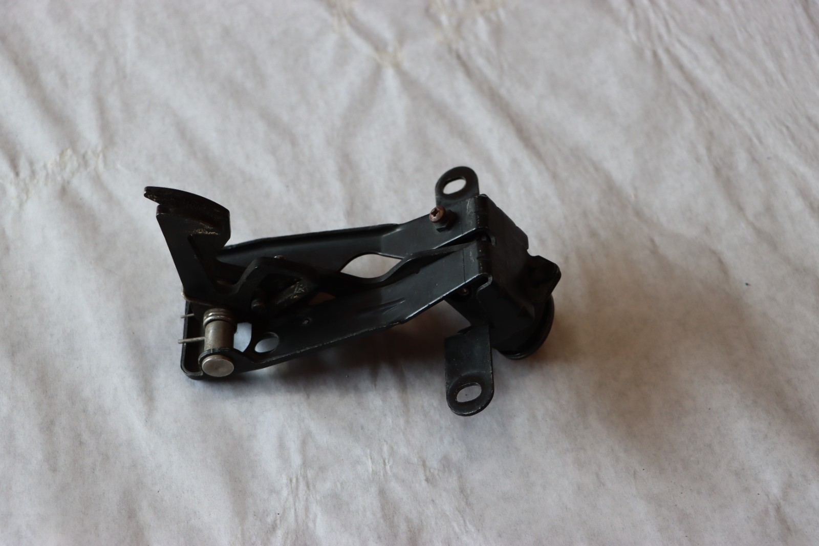 2003-2009 Bentley Continental GT OEM Hood Safety Catch Lock Latch 3W0823480F