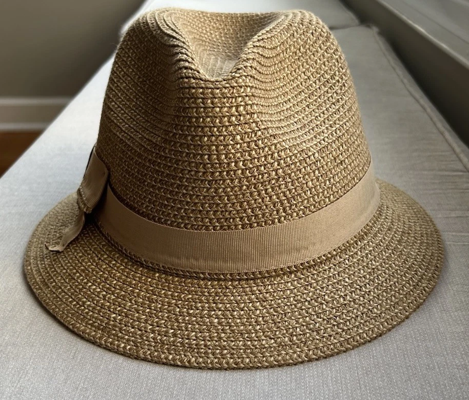 Sombrero Fedora de Paja Natural Betmar New York con Banda y Lazo Mediano Foto 2 de 4