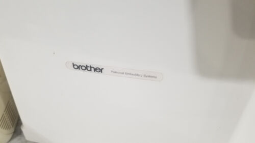 Brother Pacesetter PC-8200 Stickmaschine mit Tragetasche & Zubehör - Bild 3 von 17