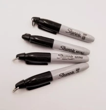 Sharpie Mini Permanent Markers, Fine Point, 1 Count (Pack of 4), Black
