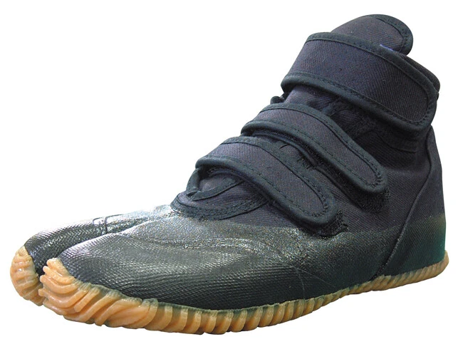 Tabi shoes shop parkour