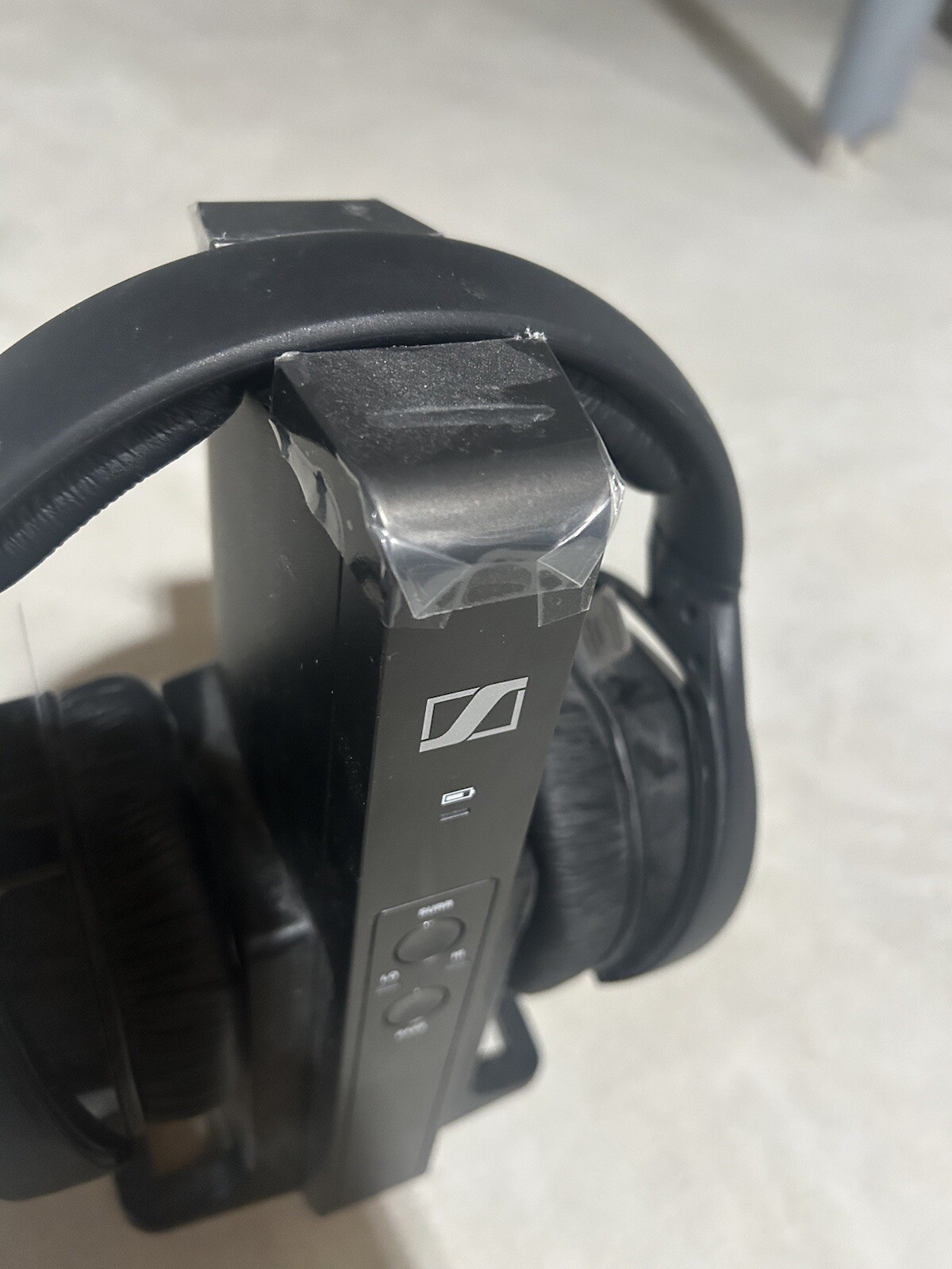 Sennheiser TR 175 Digital TV Headphones HDR175 Wireless Sound System