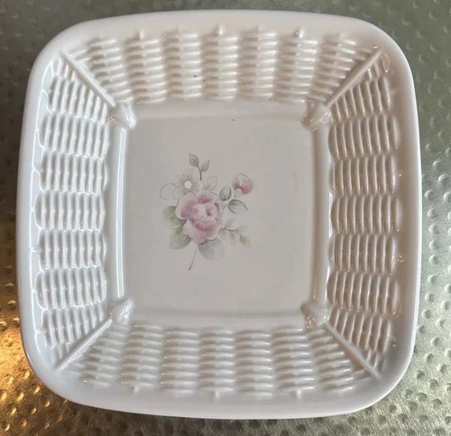 Pfaltzgraff TEA ROSE Basket Weave Square Plate 7.5” Square