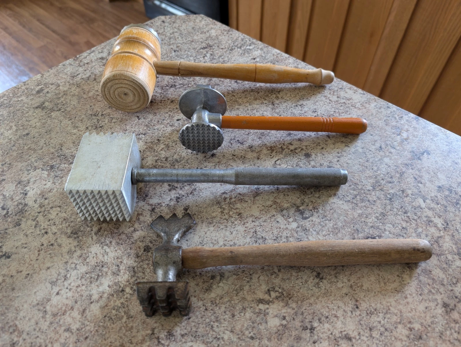 Mixed Lot Vintage Meat Mallets / Tenderizers
Opens in a new window or tab