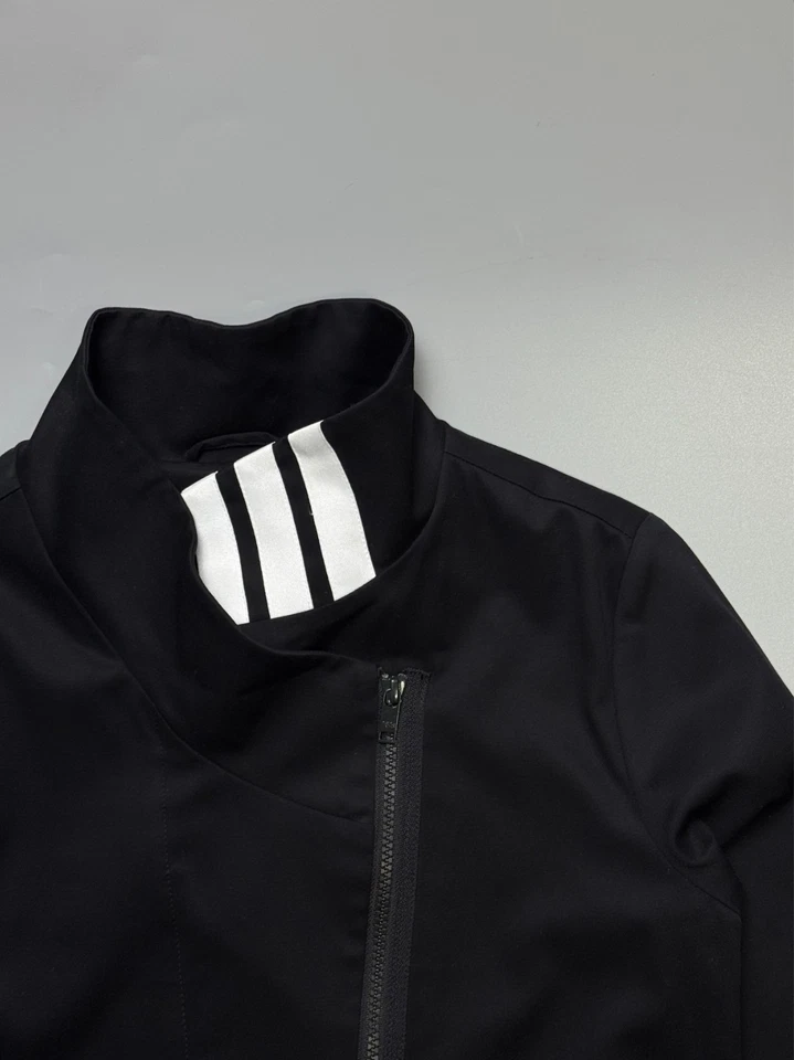 Camiseta deportiva para mujer Y-3 Yohji Yamamoto corte asimétrico talla L (Y1109) Foto 3 de 4