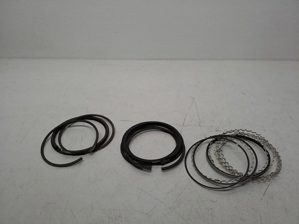 Juego de anillos de pistón de motor Sealed Power E-641K - Premium 6 cilindros 3,910 pulgadas de diámetro Foto 4 de 4