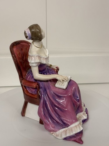 Very Rare Young Queen Victoria HN4475 – Royal Doulton Figurine Limited Edition - Picture 7 of 16