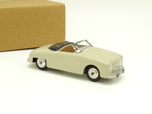 CIJ SB 1/43 - Panhard Dyna Junior Beige - Foto 2 di 5