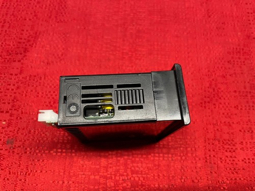 Hussmann Safe-NET III Temperature Controller TYPE: HUSS-P065 1H59048001 - Picture 5 of 11