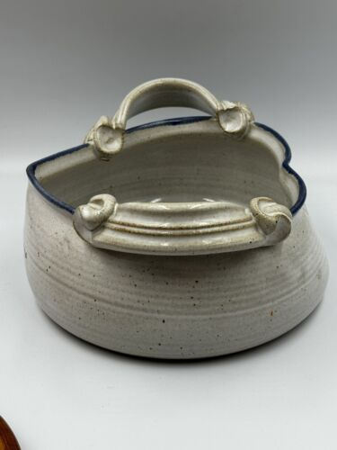 Vintage Gray Heart Shaped Stoneware Art Pottery Bowl Signed Carlyle 88 - Picture 3 of 7