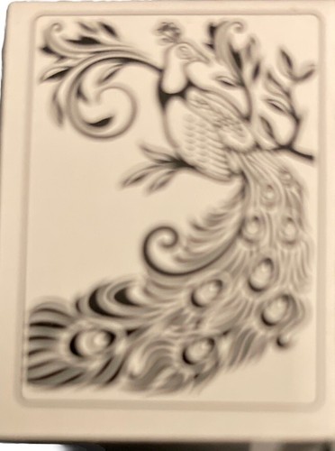 Darice Embossing Folder Peacock Bird Beautiful 1219-127 - 第 2/4 張圖片