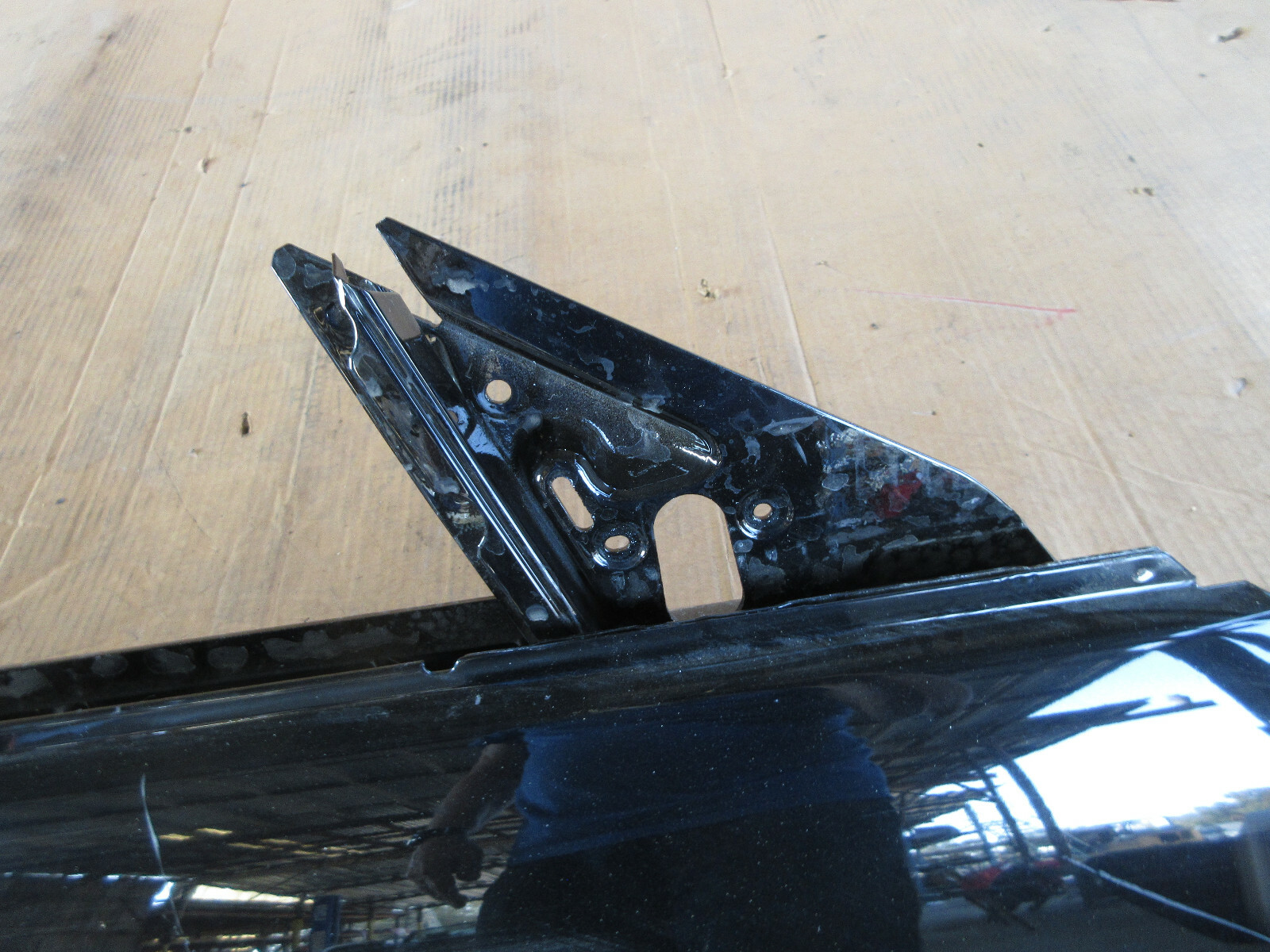 Maserati Ghibli 2014-2017 - RH Front Door Shell -Black - Part # 673007993