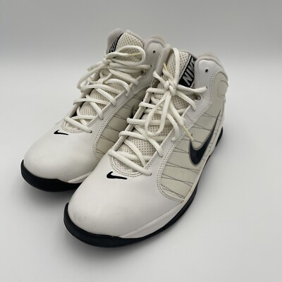 Nike Air Team Hyped White/Black 407655-102. Mens size 10.5 Very Nice Clean Shoes