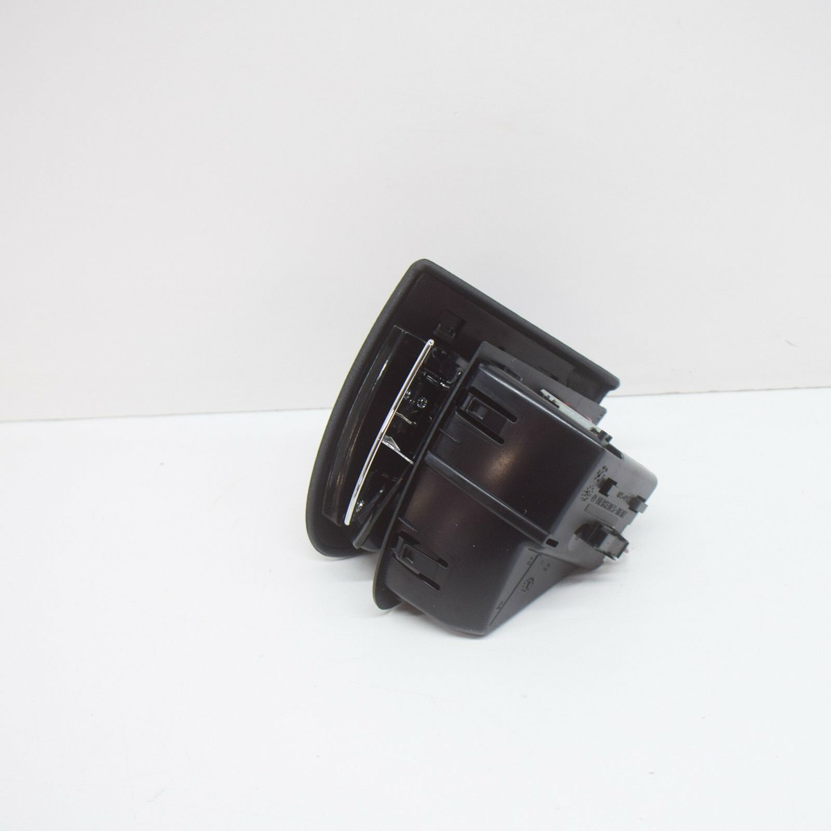MERCEDES-BENZ E W211 Rear Right Door Ashtray A21181010309B51 NEW 